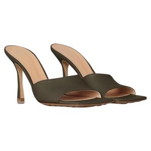 Bottega Veneta Olive mules